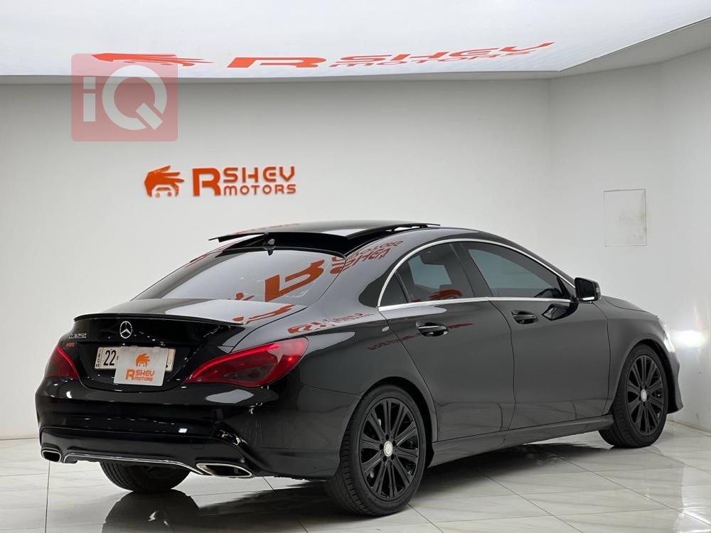 مێرسێدس بێنز CLA